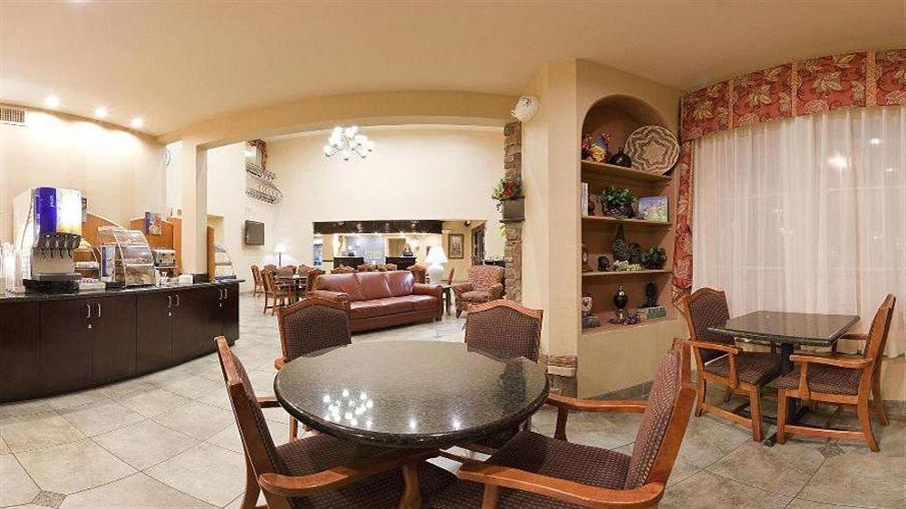 Express & By Ihg 2* Farmington